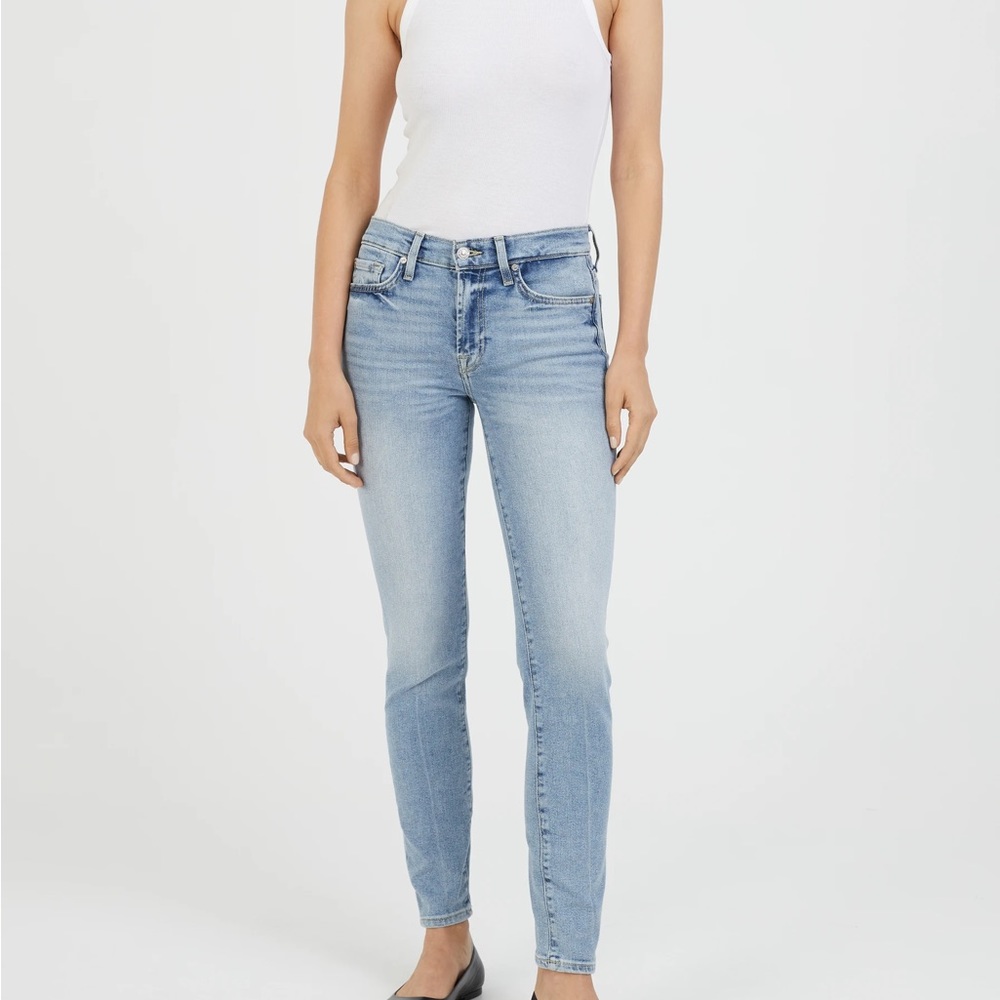 7 FOR ALL MANKIND - Skinny Jeans in Roxanne - 27